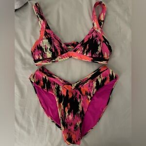 One one Swimsuit size small